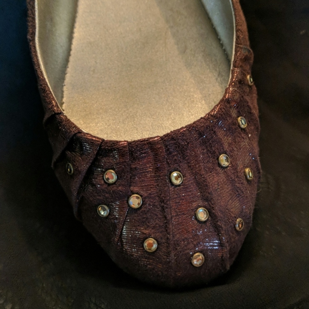 Shoes - Picture 4 of 4